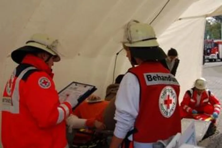 Bild: Rotes Kreuz bei Kreisübung in Hilden