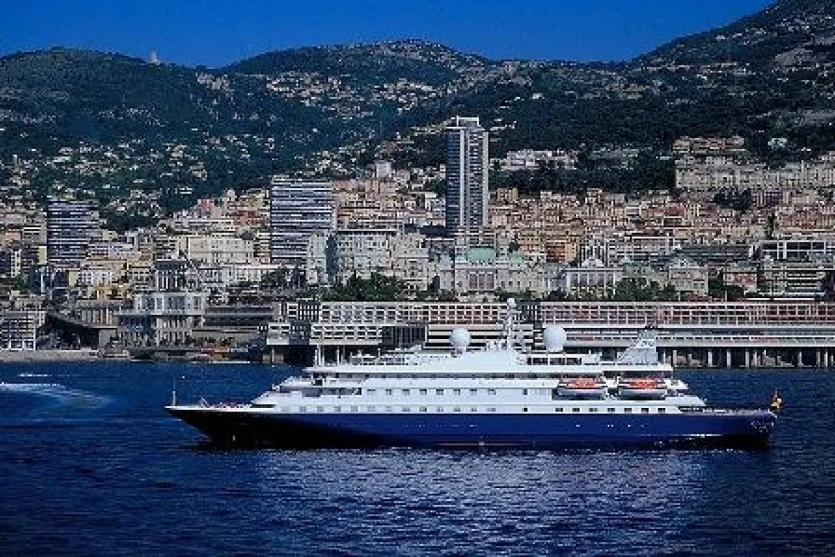SeaDreamYachtClub