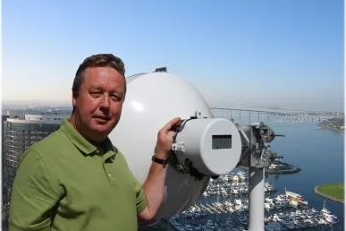 Bild: LightPointe stellt zukunftsweisende Gigabit Ethernet 80 GHz Richtfunklösung vor und eröffnet größeres Werk