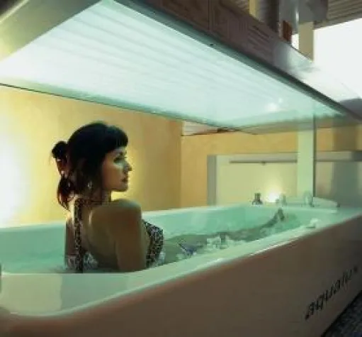 Bild: Wellness-Bad für Königinnen