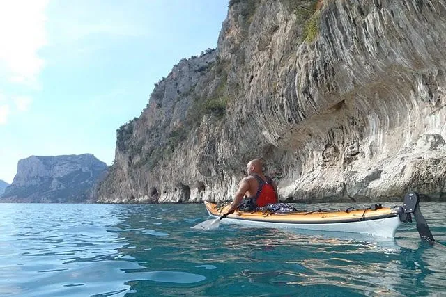 Seekajak Expedition Sardinien - unterwegs von Olbia bis zur Costa Rei Bild: Seekajak Expedition Sardinien - unterwegs von Olbia bis zur Costa Rei