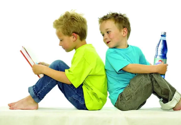 Lichtenauer Trinkratgeber - Trinken will gelernt sein Bild: Lichtenauer Trinkratgeber - Trinken will gelernt sein