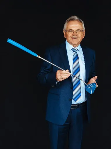 Bild: Wiestaw Kramski empfiehlt die Zwei-Putter-Strategie für einen besseren Score