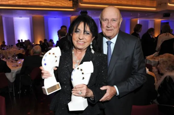 Bild: Regine Sixt erhält Business-Charity-Award des Internationalen Wirtschaftsforums Baden-Baden