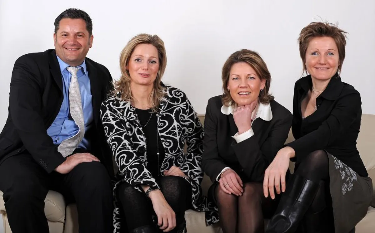 Die Initiatoren: Herr Schumacher (S&W), Frau Bothe-Page (Treuenfels), Frau Rohrbeck (serviceline), Frau Hoffmann (az GmbH)