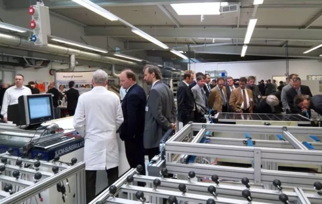 Bild: Cluster-Treff zur Konzentratortechnologie bei Solar*Tec AG in Aschheim