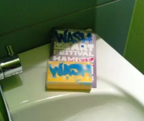 Bild: Dr. Bronner´s ist Sponsor des WASH Social Art Festivals in Hamburg