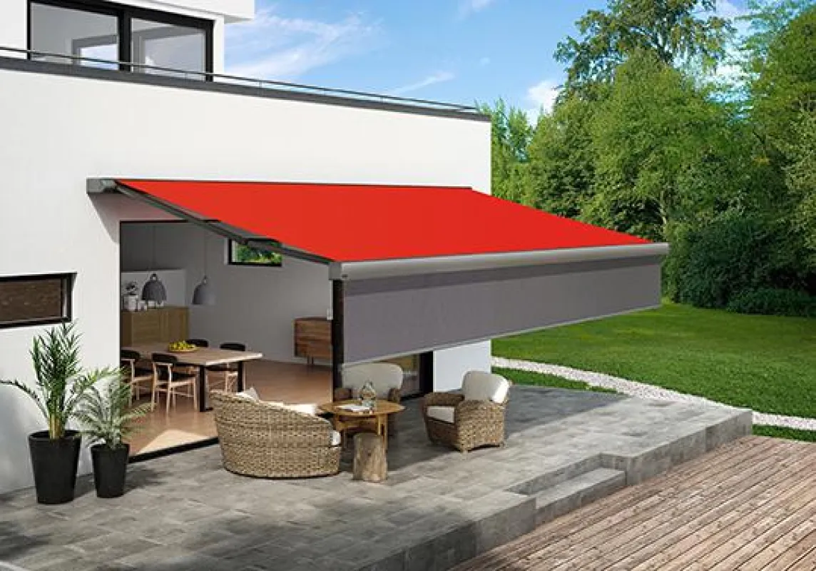 Die Terrassenmarkise markilux 970 gibt es nun mit einer zusätzlichen absenkbaren Markise.