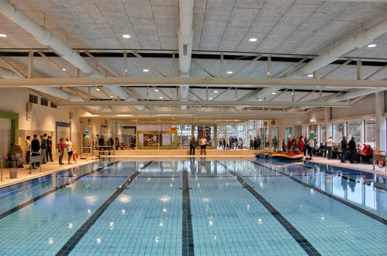 Bild:  Neu eröffnetes Blütenbad Leichlingen erhält die Auszeichnung "Nachhaltiges Schwimmbad"