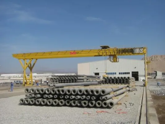 Bild: Europoles-Produktionsstätte im Oman steht vor Vollendung