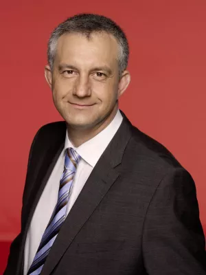 Bild: Lemme erfreut über Erfolge des Arbeitsbündnisses Jugend und Beruf im Kyffhäuserkreis