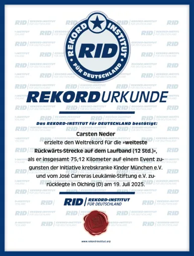 Bild: RID bestätigt: Carsten Neder läuft 75,12 km rückwärts auf dem Laufband in 12 Std. – neuer Weltrekord