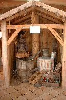 Penninger - Hausbrennerei seit 100 Jahren Bild: Penninger - Hausbrennerei seit 100 Jahren