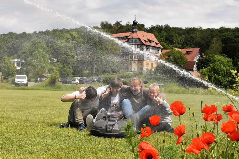 Bild: Hermanns Brunnen schafft Lösungen - Lietz Internatsdorf Haubinda gut gerüstet für Katastrophen