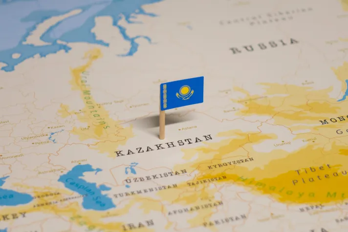 Sammelguttransporte nach Kasachstan: Die Kunst des effizienten und sicheren Warentransports Bild: Sammelguttransporte nach Kasachstan: Die Kunst des effizienten und sicheren Warentransports