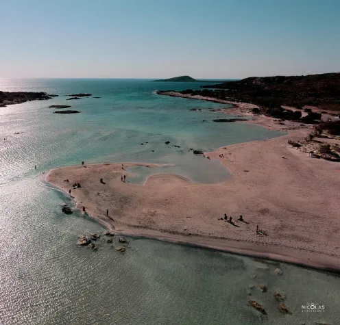 Kretas rosa Strand mit Karawane Reisen besuchen Bild: Kretas rosa Strand mit Karawane Reisen besuchen