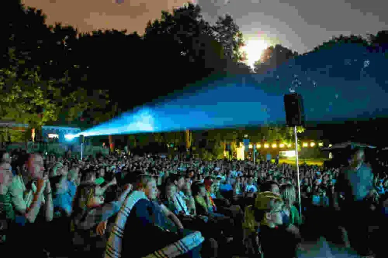 22 Jahre Kinderkino-MondLichtFest - Spannender Ferienabschluss für Kids & Co ab 9 Jahre Bild: 22 Jahre Kinderkino-MondLichtFest - Spannender Ferienabschluss für Kids & Co ab 9 Jahre