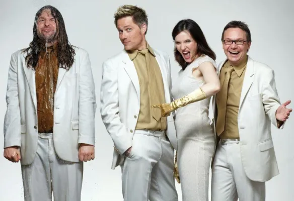 Bild: Berlin-Premiere: LaLeLu "Pech im Unglück" im Kabarett-Theater Distel am 29. Mai 2011