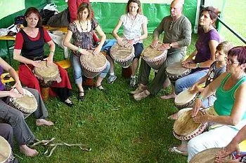 Bild: Kärnten: Trommelworkshop am Pilsachhof in Arriach