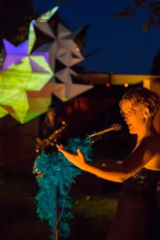 Multimediale Oper in einer exklusiven Vorstellung Bild: Multimediale Oper in einer exklusiven Vorstellung