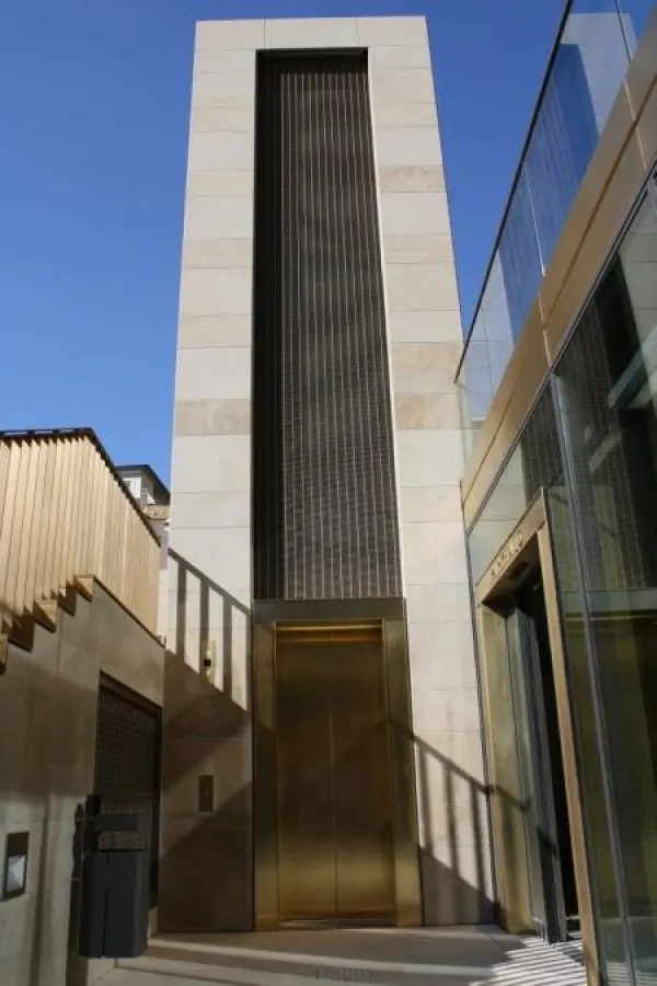 neuer Zugang Südturm