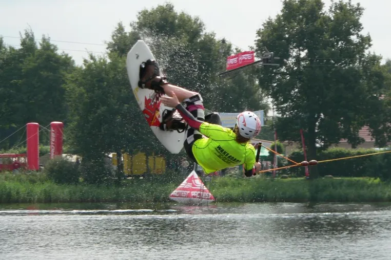 Bild: Berlin ist Austragungsort der Wakeboard EM 2006