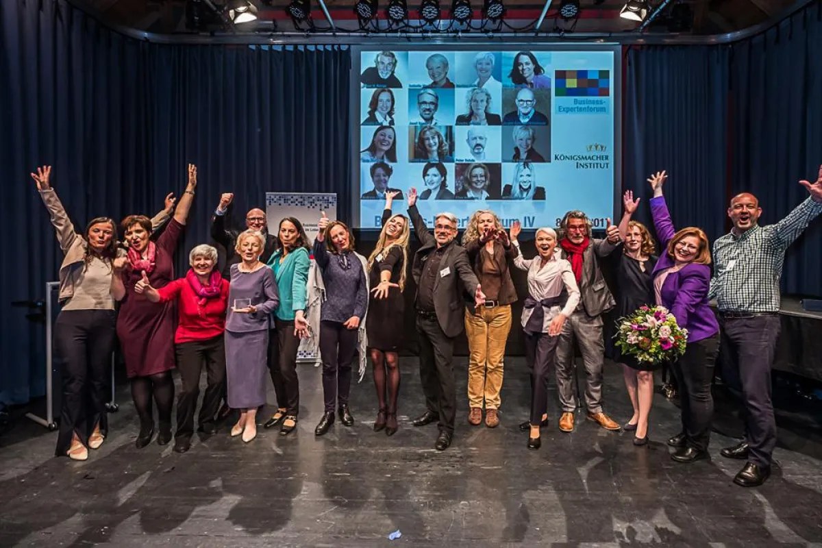 Die Referenten des Business-Exertenforums am 8.4.2017 (Foto von Andreas Scherbesta)