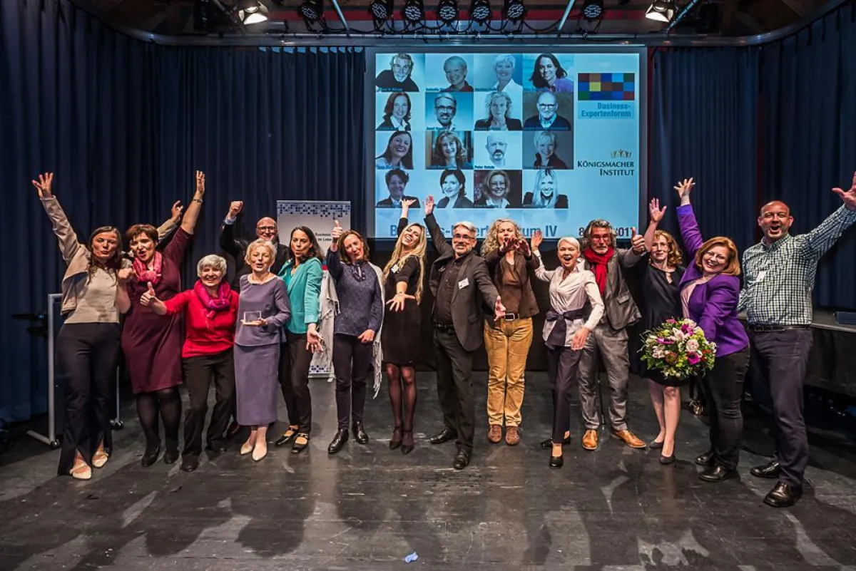 Die Referenten des Business-Exertenforums am 8.4.2017 (Foto von Andreas Scherbesta)