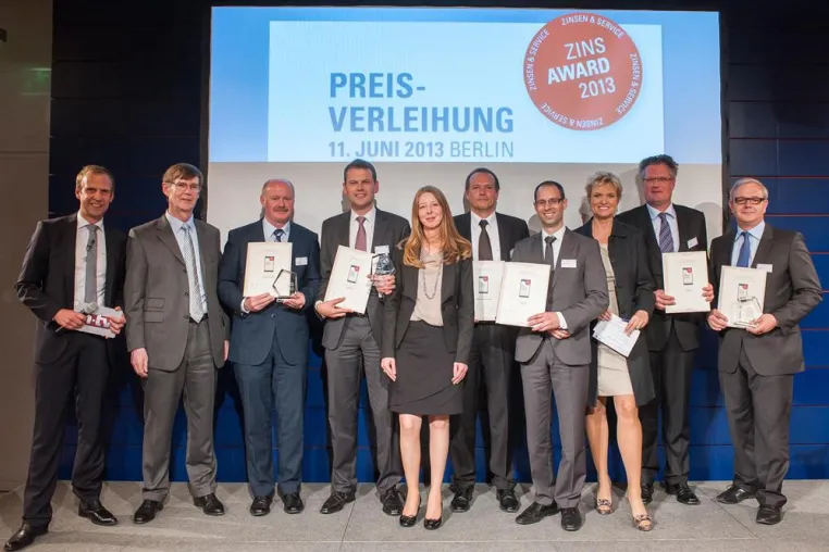 Zins-Award 2013: ACCEDO AG Nr. 1 unter den Baufinanzierern in Deutschland Bild: Zins-Award 2013: ACCEDO AG Nr. 1 unter den Baufinanzierern in Deutschland