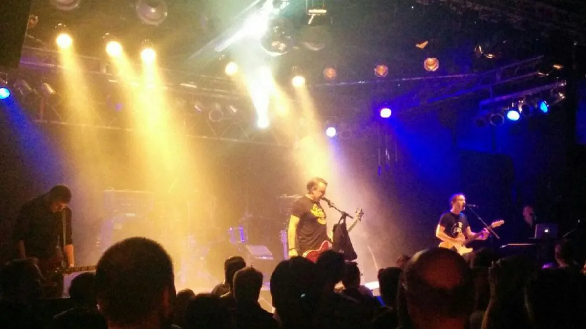Peter Hook & The Light im Musikzentrum Hannover 5.10.2014