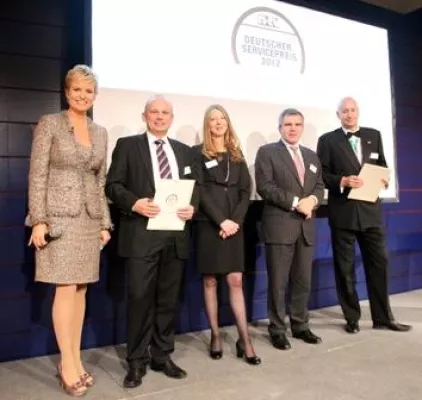 Bild: Marché International erhält den Deutschen Service-Preis 2012