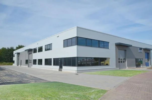 Bild: Zwei Erfolgsprojekte schließen Angebotslücken auf dem Krefelder Gewerbeimmobilien-Markt!