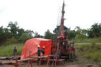 Bild: Weltklasse: AVZ Minerals erbohrt 235,03 Meter mit 1,66% Lithium