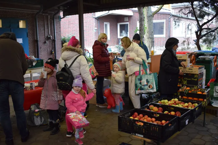 Bild: Weihnachtsmarkt beim HelferTeam Rothenburgsort