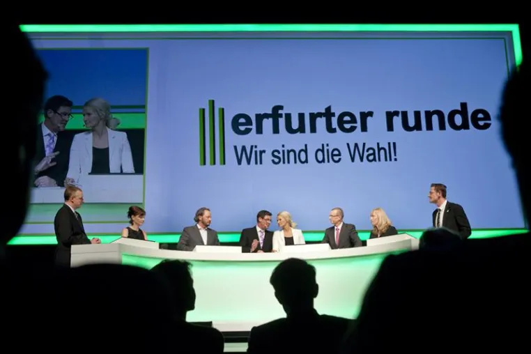 Wolff trifft Jaeger führt mobilcom-debitel zum Wahlsieg Bild: Wolff trifft Jaeger führt mobilcom-debitel zum Wahlsieg