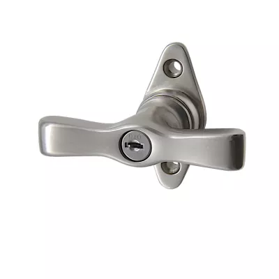 Bild: Große Nachfrage nach Replikaten historischer Fenstergriffe aus Messing