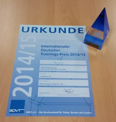 Bild: Die YouMagnus AG erhält den „Internationalen Deutschen Trainingspreis 2014/2015“