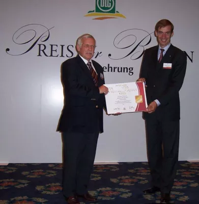 Bild: „Preis der Besten“ in Gold für Kronenbrot - Großbäckerei für jahrzehntelange Qualitätspolitik ausgezeichnet