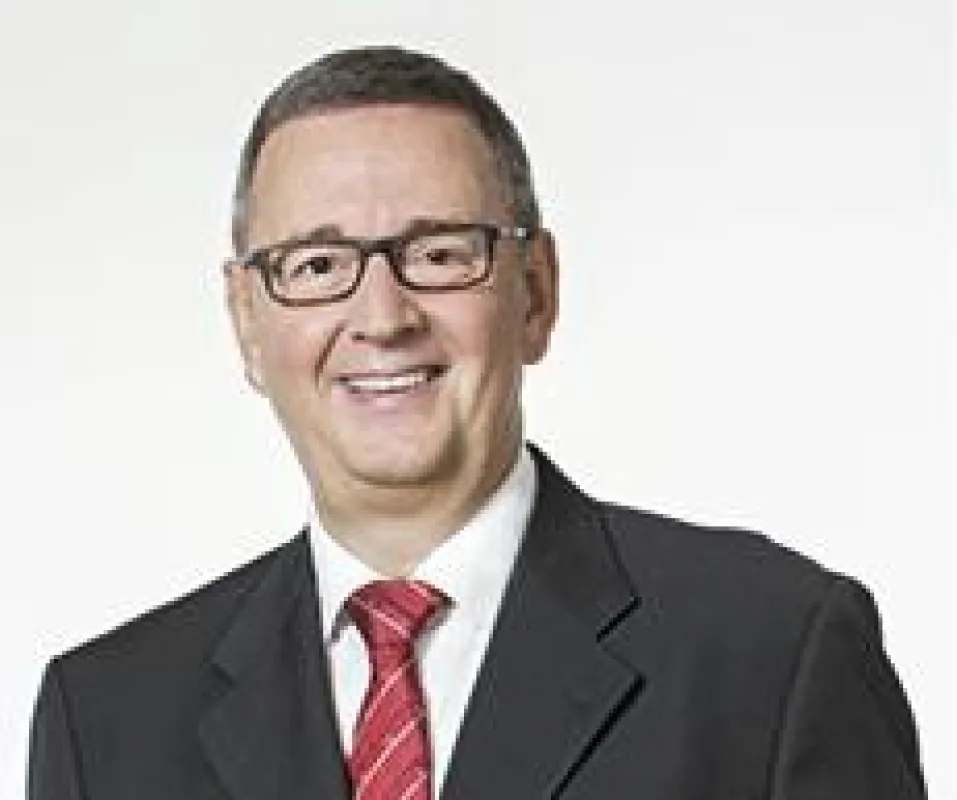 Thomas Bethke, Versicherungsbetriebswirt/DVA