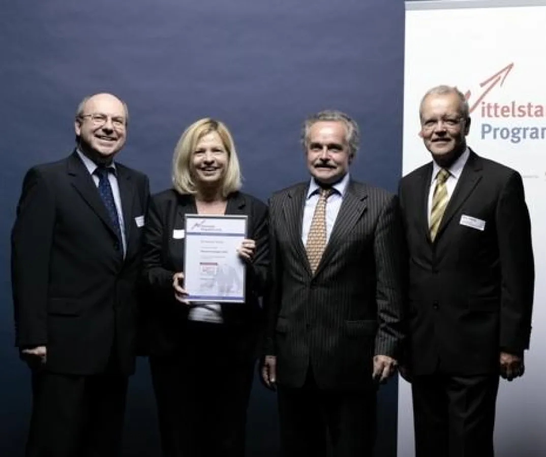 Von links nach rechts: Michael Schahl, Beratergruppe Stuttgart, Barbara Wohanka, Geschäftsführerin Wohanka & Kollegen GmbH, Dr. Wolfgang Allehoff, Beratergruppe Stuttgart, Kurt Sibold, Berater, Mitgli