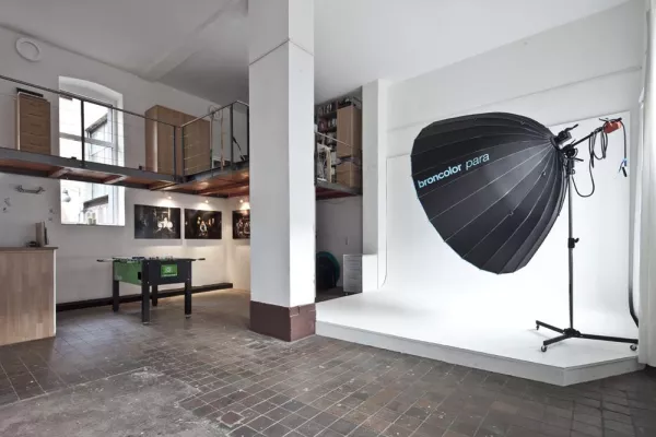 Bild: KSIH mit neuem Büro & Studio