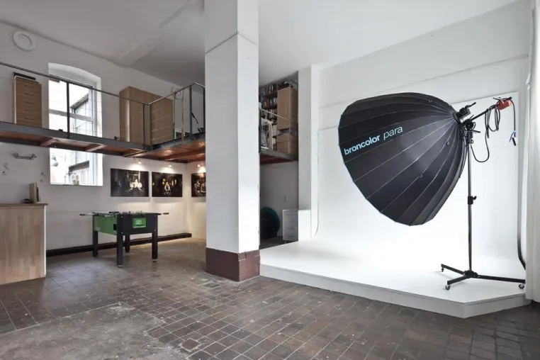 Bild: KSIH mit neuem Büro & Studio