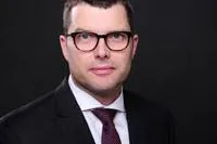 Bild: Hoyck Management Consultants verstärkt sich mit Ralf Schmidt-Stoll
