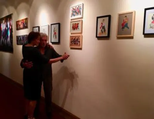 Bild: Alles in Bewegung: Die Bilder von Tangomaler Claude Boutterin im Hotel Olympic in München