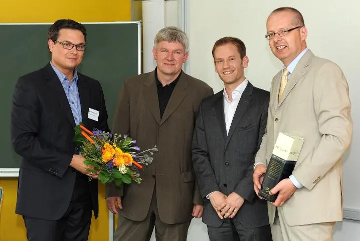Müller kommt nach Jena - Vollstipendium für MBA-Studium „Sportmanagement“ an der Universität Jena vergeben Bild: Müller kommt nach Jena - Vollstipendium für MBA-Studium „Sportmanagement“ an der Universität Jena vergeben