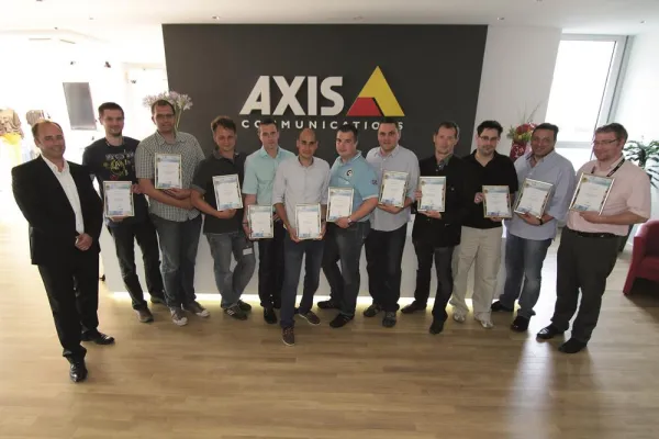 Bild: VTIS ist Axis Certified Professional Partner