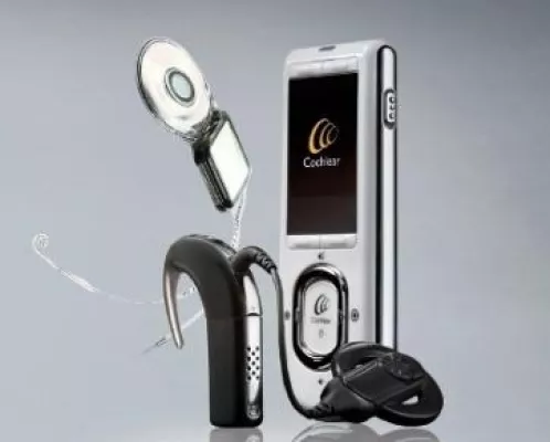 Bild: Innovationen und Trends bei implantierbaren Hörlösungen: Cochlear beim HNO-Kongress in Freiburg