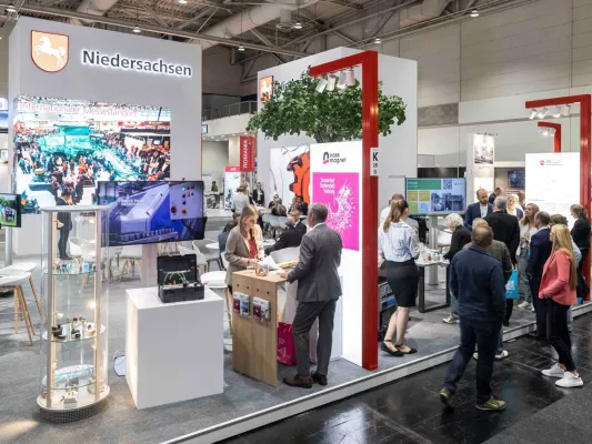 Bild: Niedersachsens Zulieferer zeigen vielfältige Kompetenzen und zukunftsweisende Trends auf der IZB 