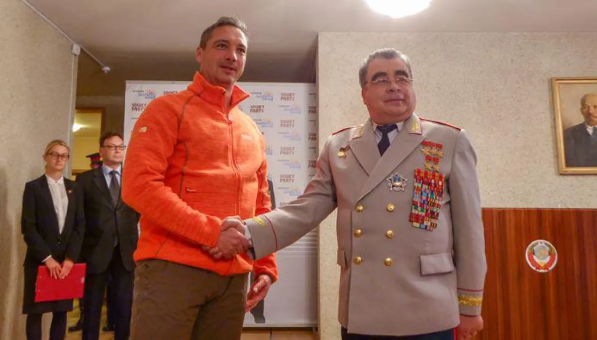 Historischer Guide: Ein Leonid-Breschnew-Double gab spannende Einblicke in die Geschichte Rigas.