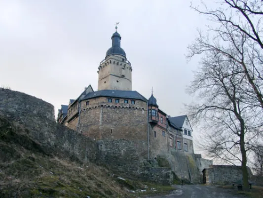 Bild: Burgen-und-Schloesser.net: Jetzt mit Veranstaltungskalender